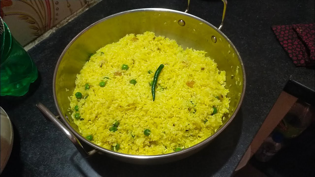 অনুষ্ঠান বাড়ির স্টাইলে বাসন্তী পোলাও এর রেসিপি।