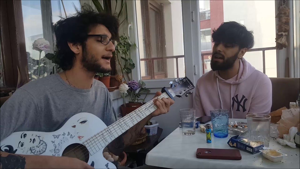 Ay biz Güleriz - Sözler Şerefsiz Oldu (Norm Ender Cover)