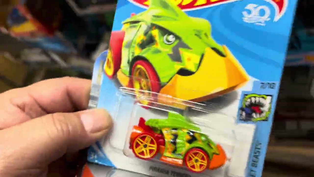 Playdays Collectibles Friday night Hotwheels show & tell. 6.27.26
