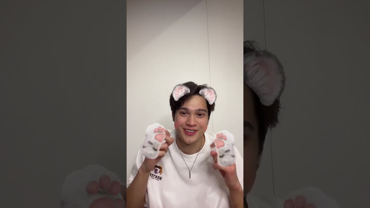 241021 James Prescott from Bad Guy My Boss TikTok Live (doggiejames)