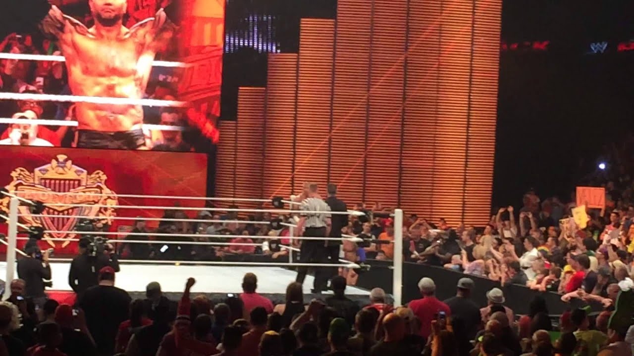 Evolution Entrance Live WWE Payback '14
