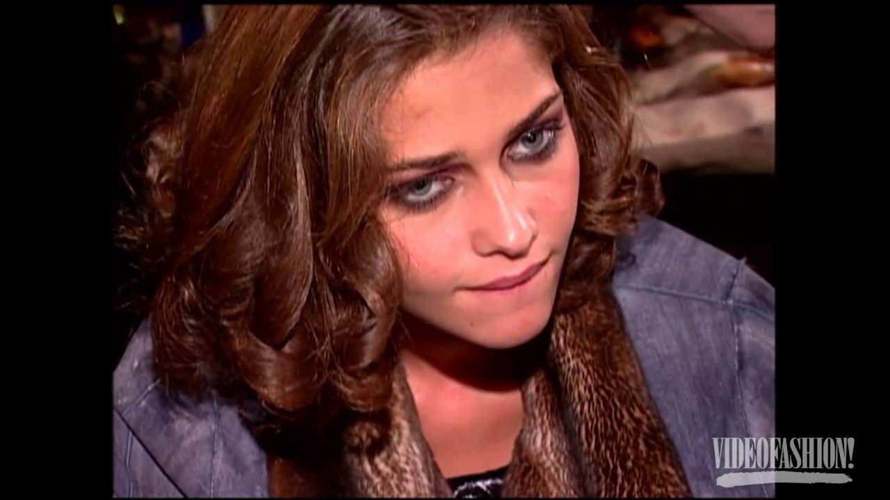 ANA BEATRIZ BARROS | Videofashion's 100 Top Models