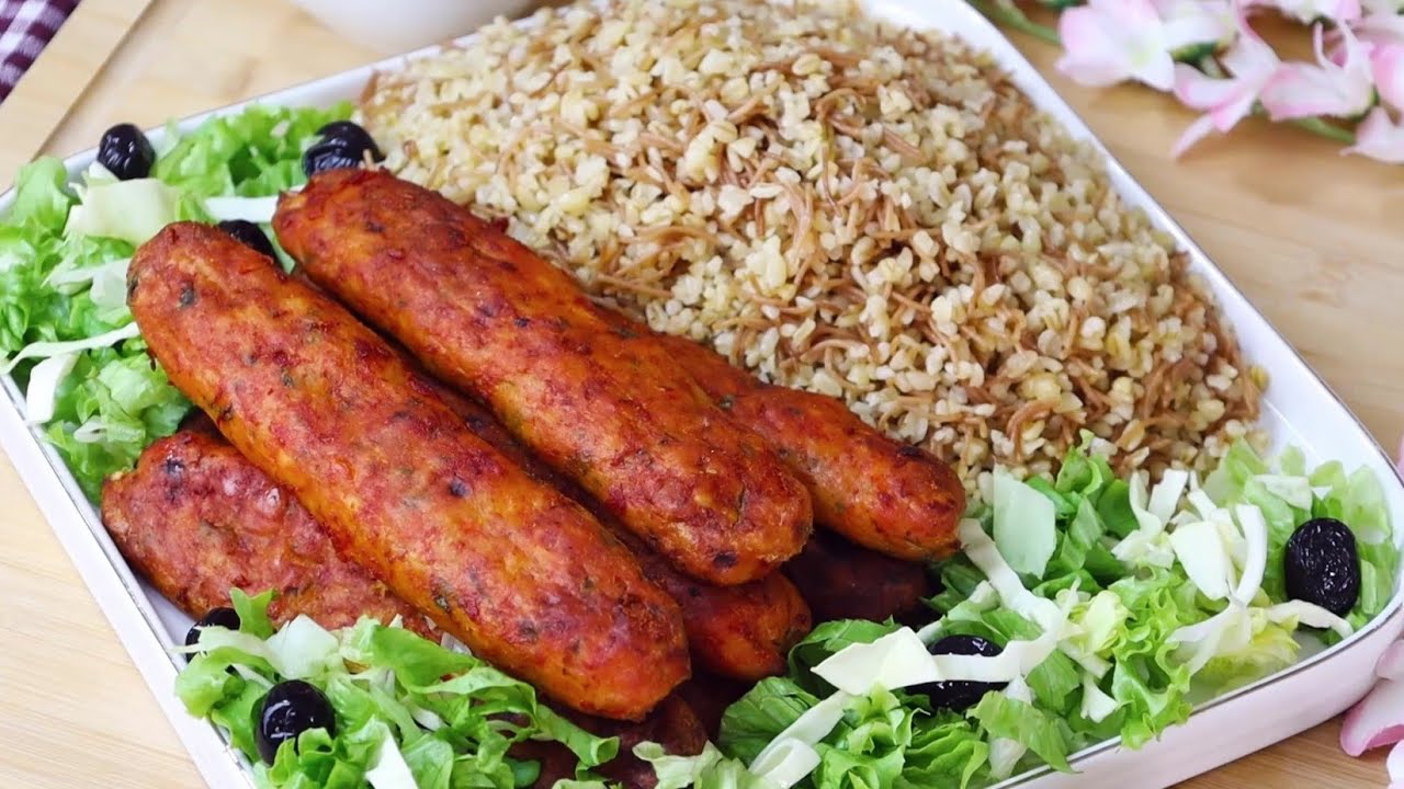 تاووک کباب مادران در ترکیه😋داخل فر آبدار و بسیارنرم ولطیف باسس گوجه ورشته پلو بلغور خوشمزه ومتفاوت👌