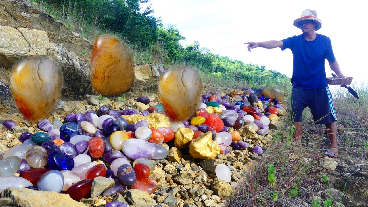 Discovering how gold and diamond gems hunters in the mountains.