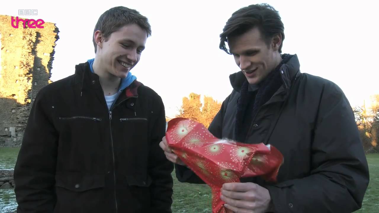 Charlie and the Doctor's Badger - Doctor Who Confidential - BBC