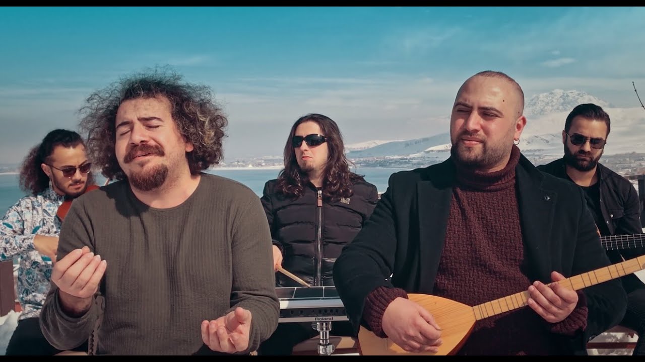 Yol'a Düş ~ Dudağımda Son Ezgi ( Official Video )
