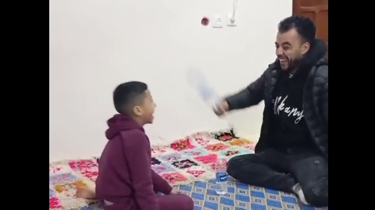 هذه حد اللعبه خطيره كتبكي 😭🤣🤣🤣🤣