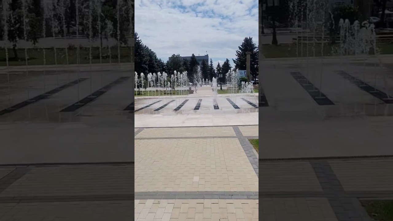Orasul Cahul, Republica Moldova!Havuzul din centrul orasului