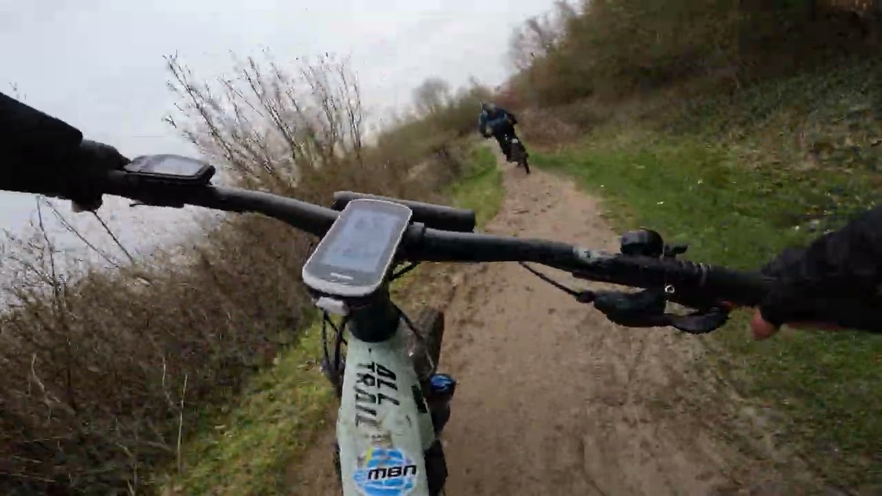 #ROTHERVALLEY DIGGERSHILL #EMTB 
