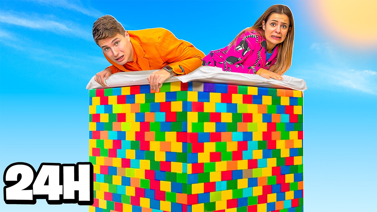 L’ULTIMO CHE SCENDE DAL LETTO DI LEGO VINCE 1000€ CON TUTTI I NOSTRI AMICI!💰