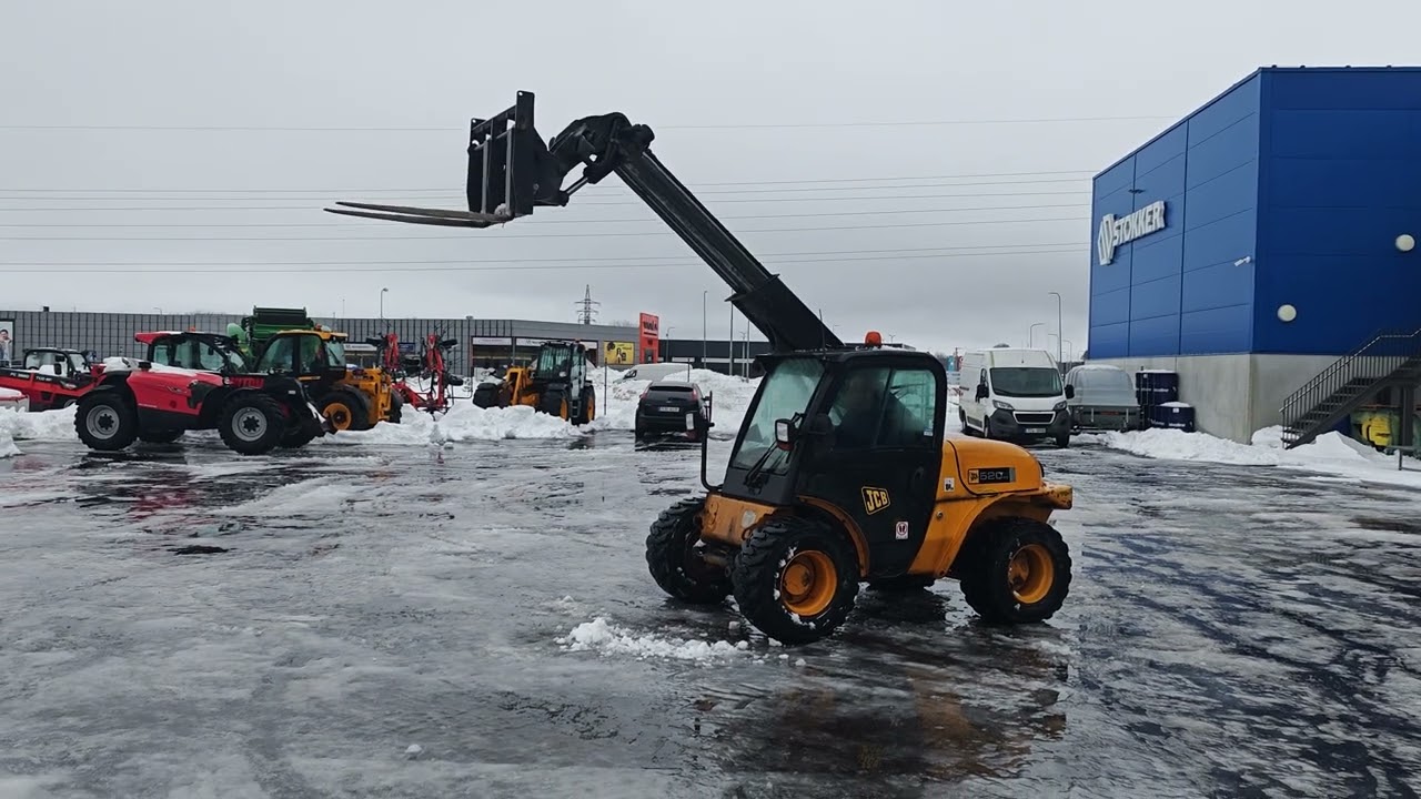 JCB 520-40