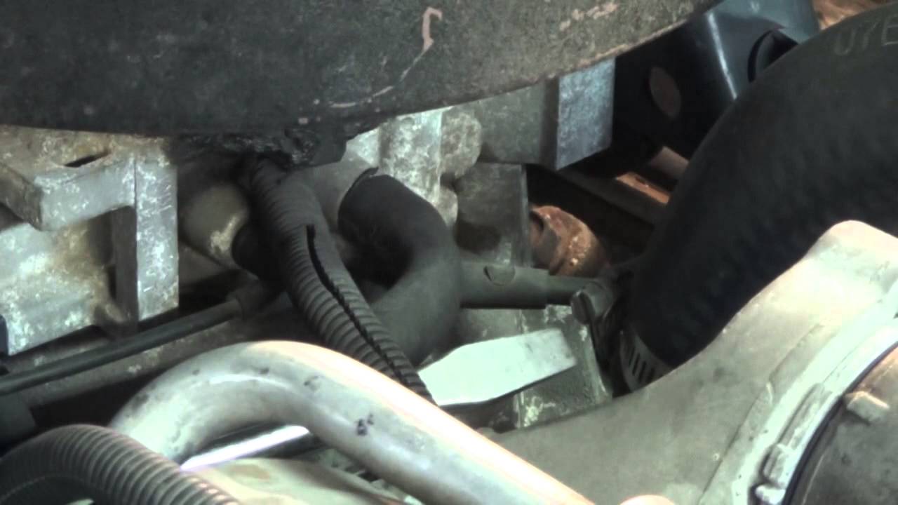 How to replace the thermostat on a 1993 Chevy S10 4.3 V6, pt 1