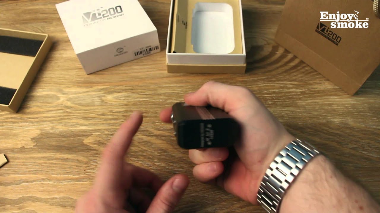 Hcigar vt200 box mod quick review (dna 200)