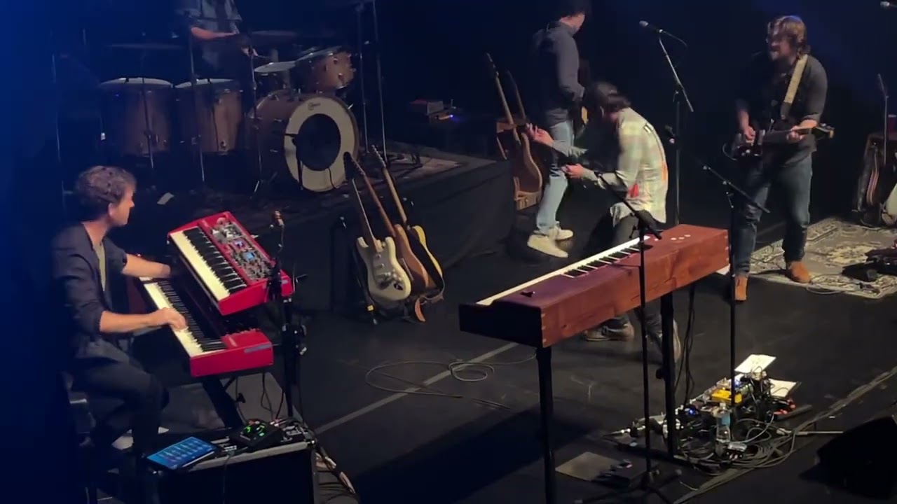 Theo Katzman-Corn Does Grow, The Vic Theater, Chicago IL 5/13/23