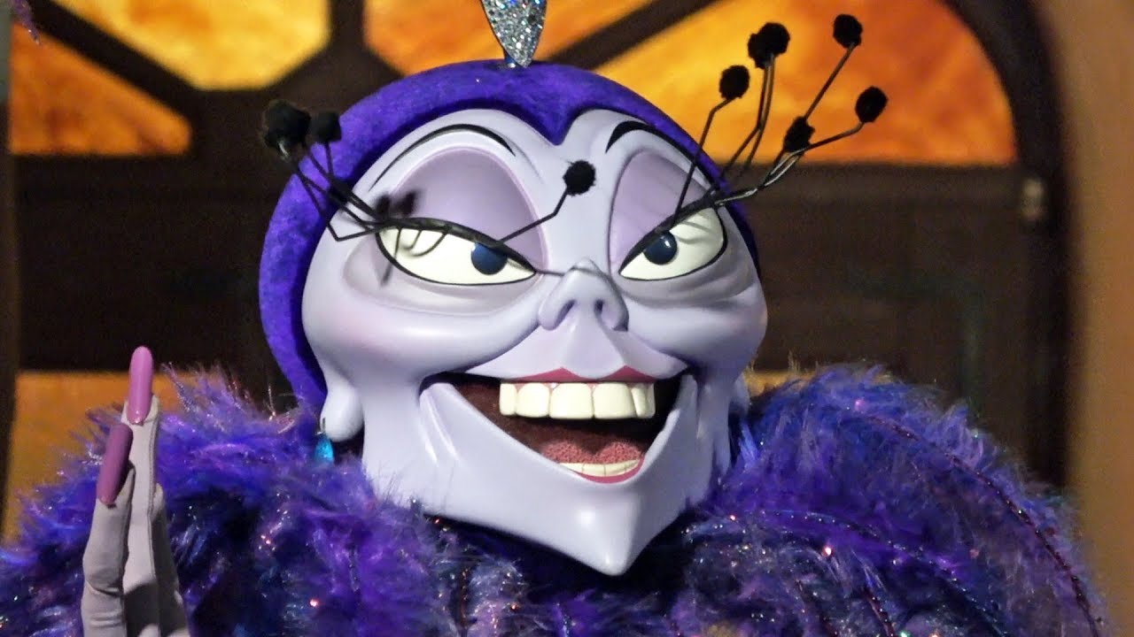 Emperor's New Groove Characters Meet at Disneyland Paris AP Night - Yzma, Kuzco, Kronk