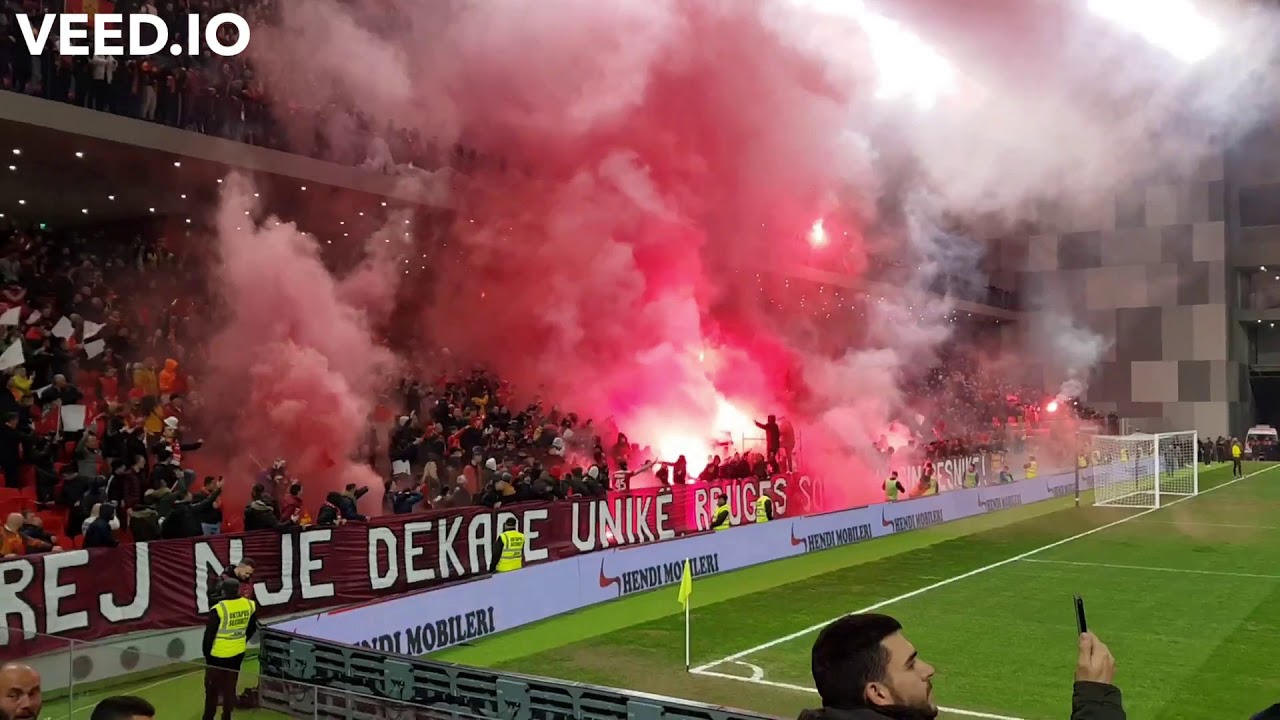 Tirana - Partizani tifozeritë - atmosfera në Air Albania 2020 - Albanian football fans/mix
