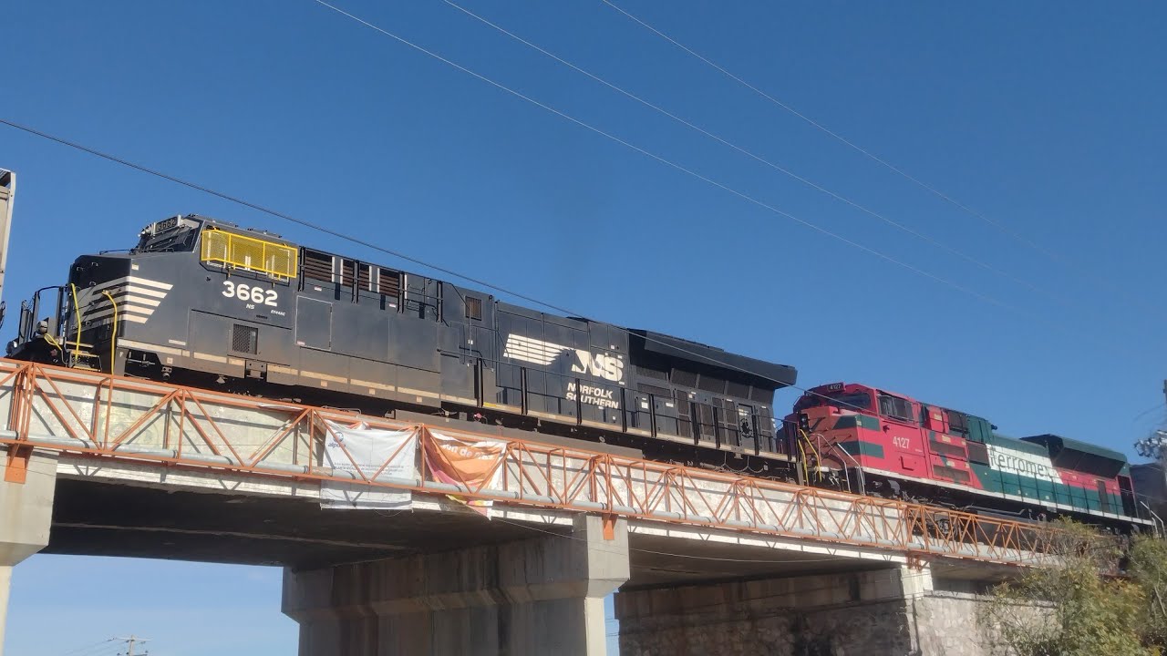 Primer Tren del Año & Con Máquina de Lujo !!! NS 3662 ET44AC La Chona- Sn Juan...