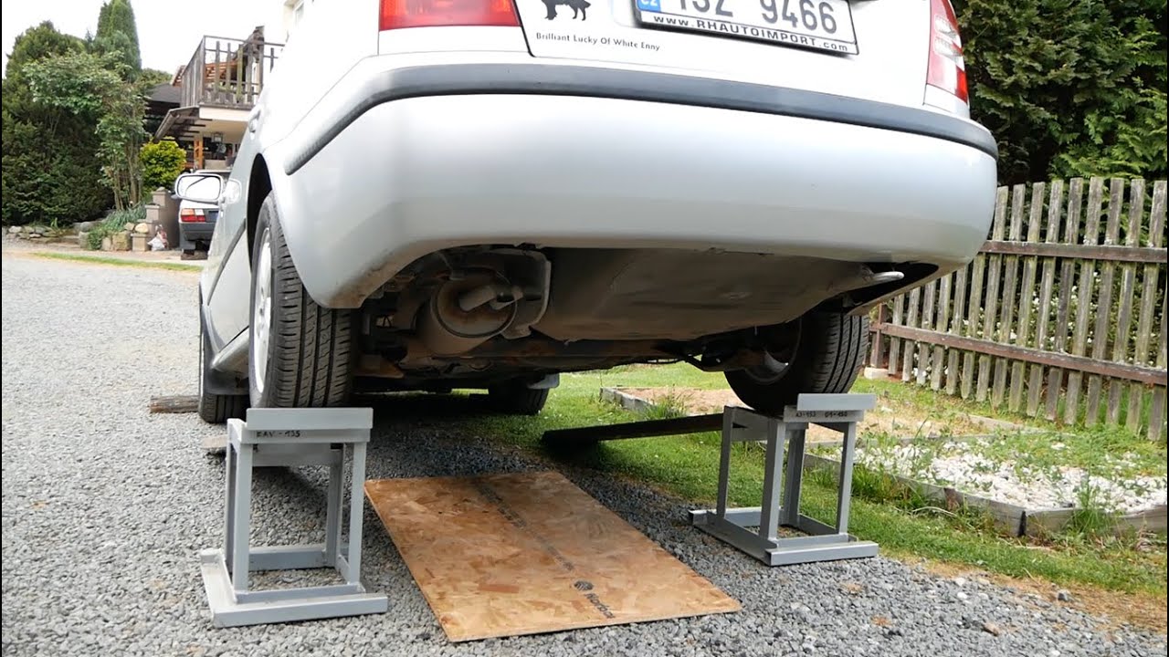 Octavia 1 utěsnění spojení výfuku - Skoda Octavia 1 sealing of exhaust connection - Výfuková pasta