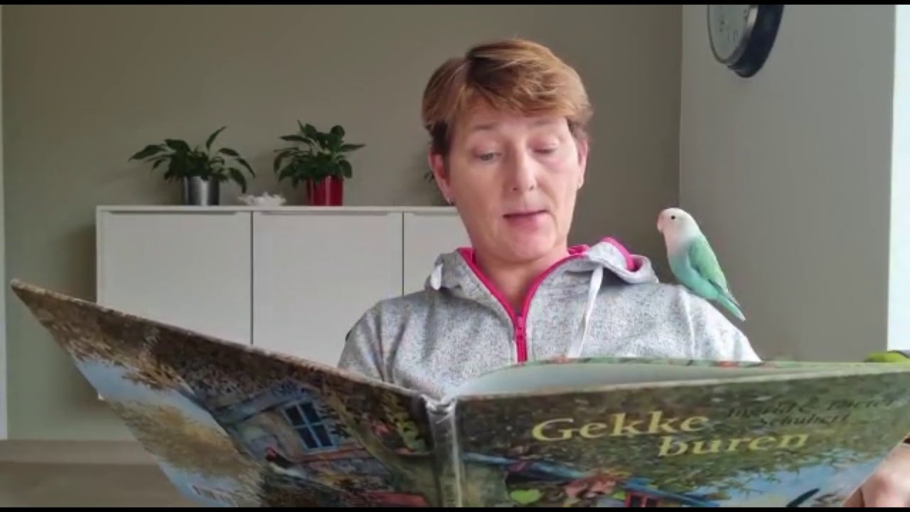 Juf Linda leest voor!