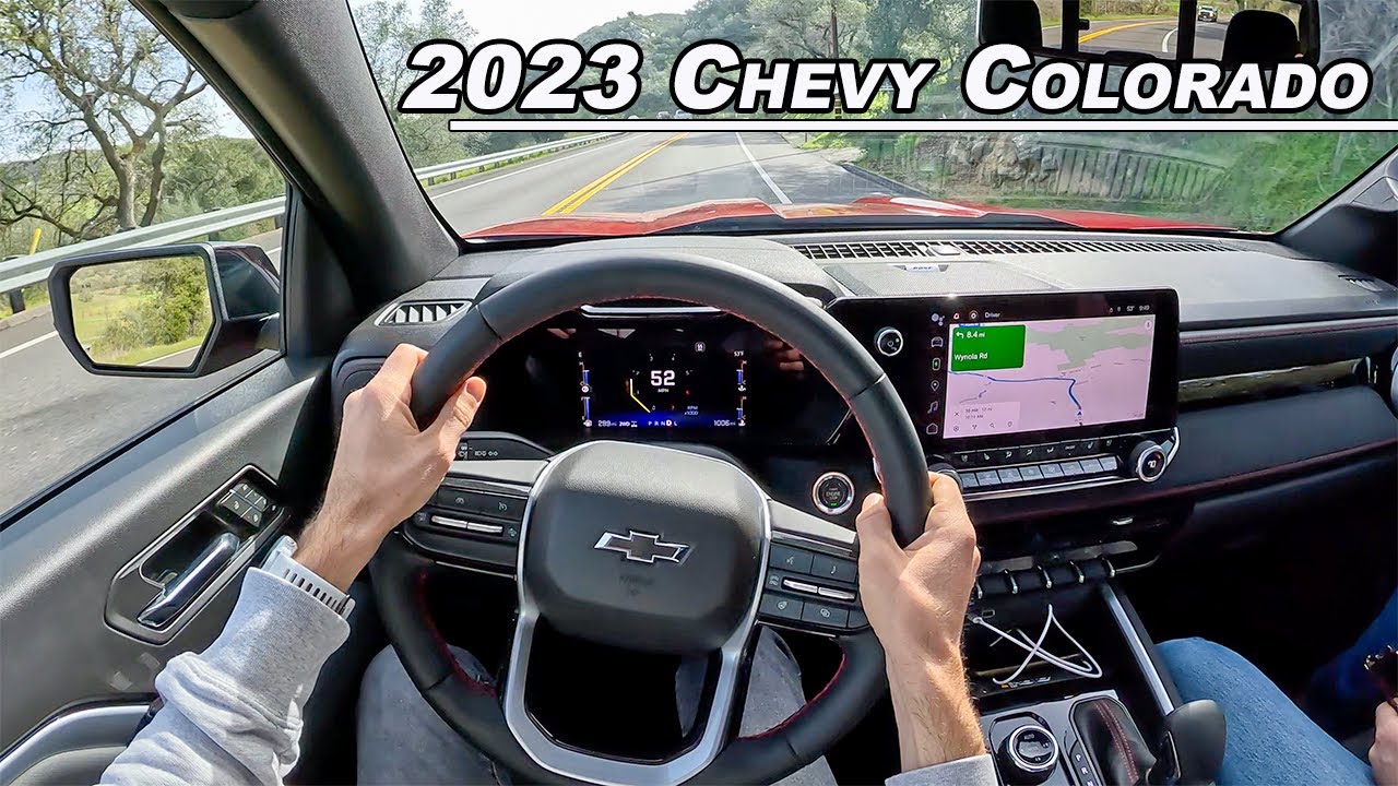 Chevrolet Colorado Z71 2023 года против Trail Boss &mdash; тест-драйв пикапа на дороге и бездорожье (би...