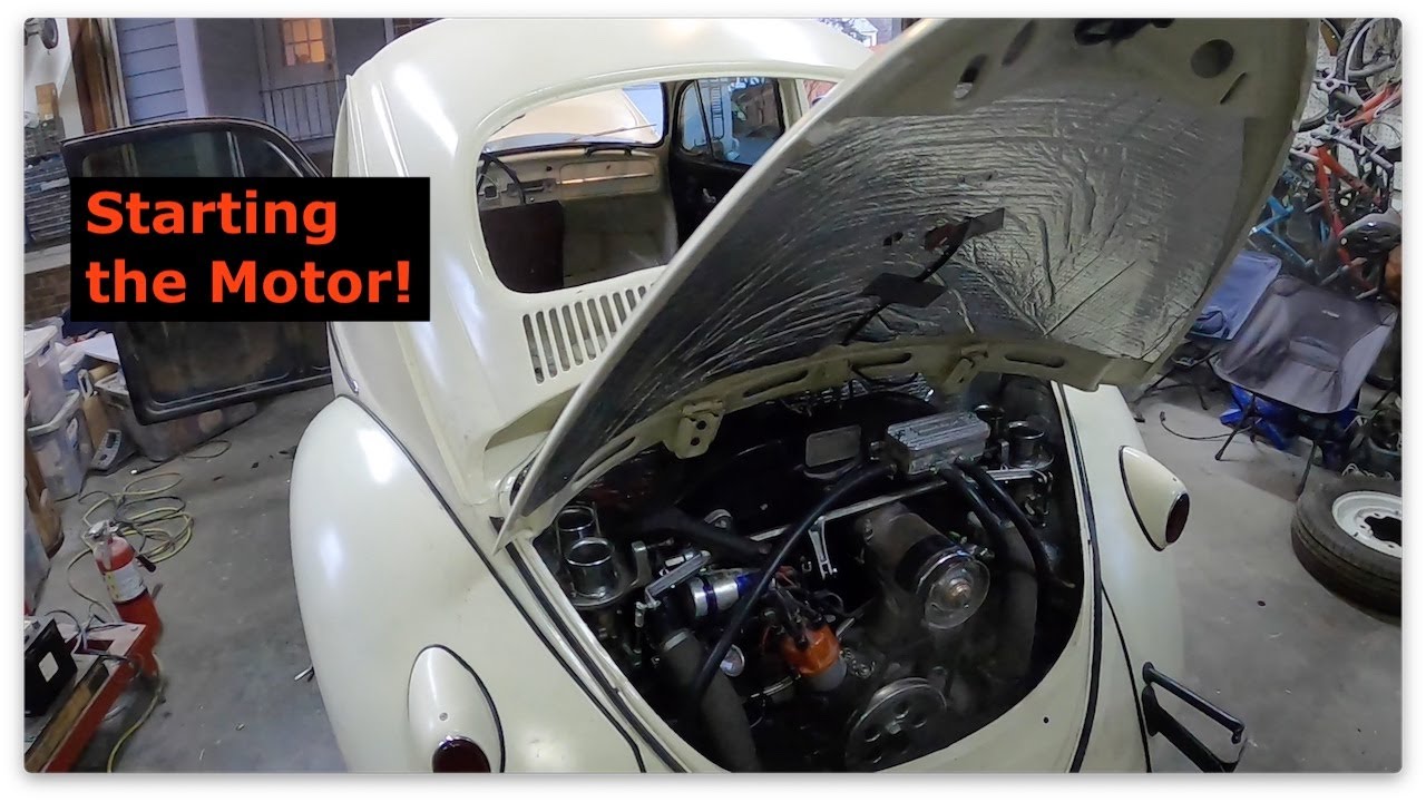 1961 VW Beetle (65 Pan) - Starting the Motor! - 097