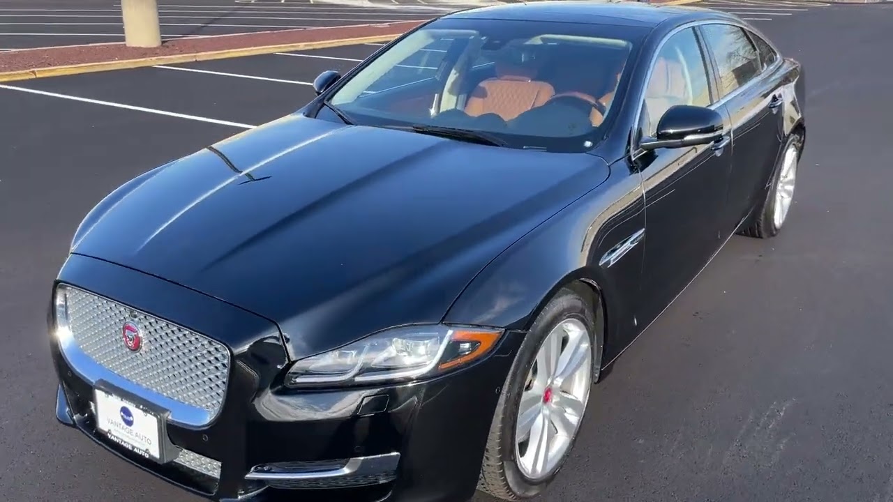 2017 Jaguar XJL Walk Around