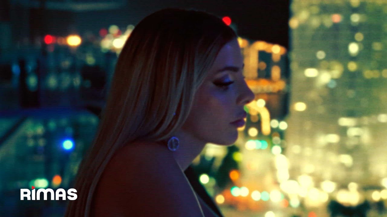 Corina Smith - 6. despertar con el corazón roto (Visualizer) | triste pero siempre mami