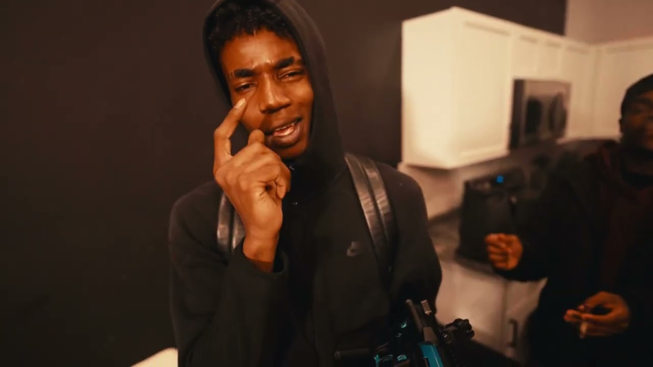 RUNCHODAYOUNGAN- Move Too Militant (Official music video)