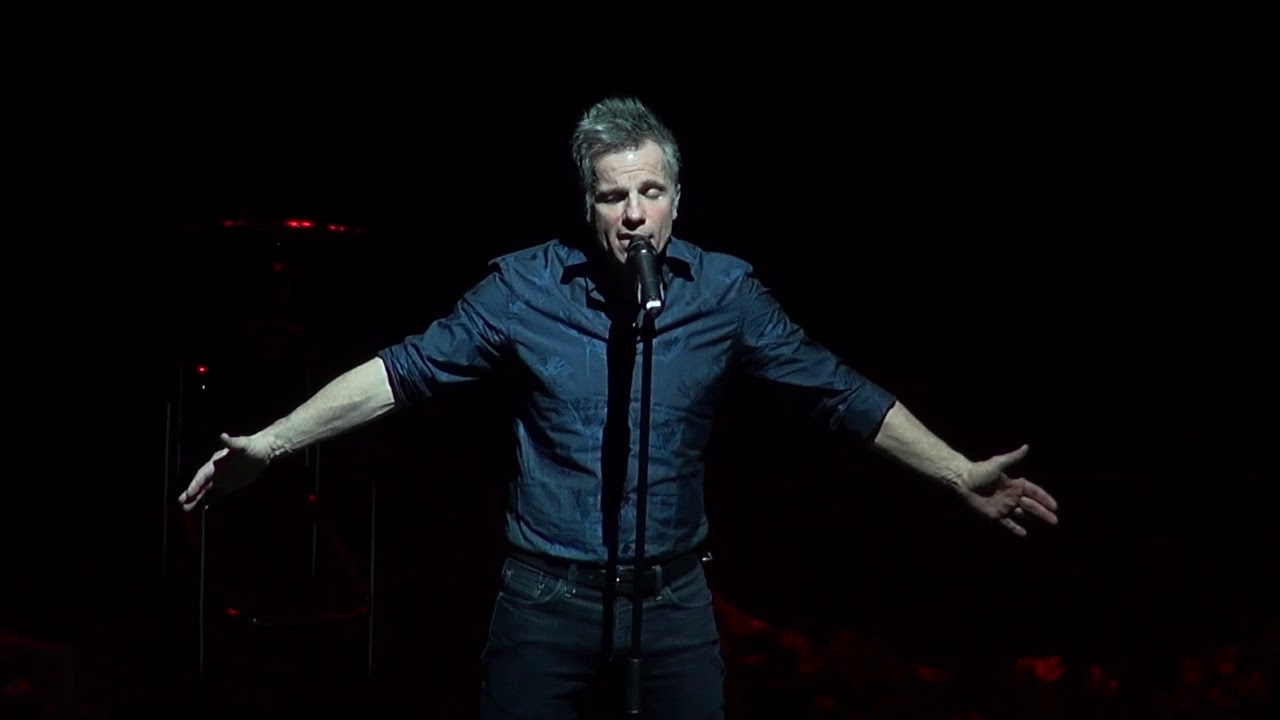 Bruno Pelletier - Ils s'aiment (Daniel Lavoie, live in Moscow, 31-03-2019)