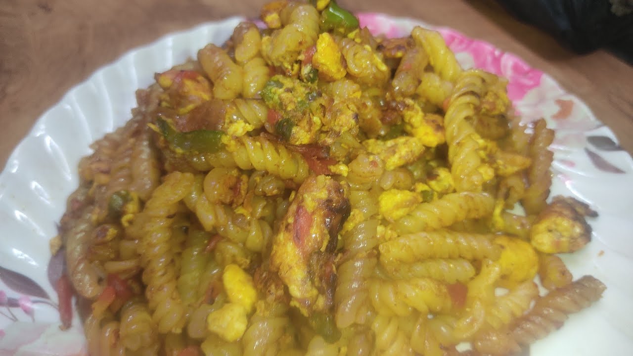 কম মশলা দিয়ে বাচ্চাদের জন্য বানিয়ে ফেলুনegg Vegetable pasta ।স্পাইসি পাস্তা রেসিপি ।#পাস্তা