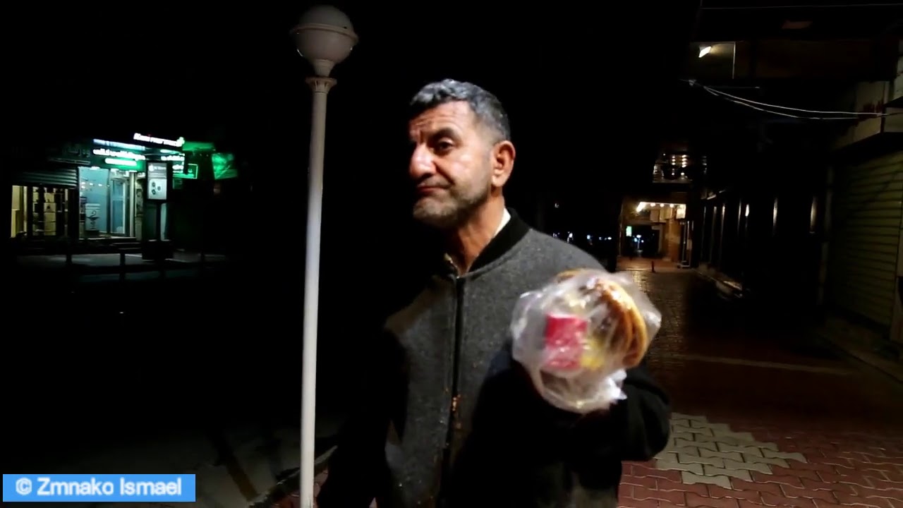 حەمە گیان بێناموسی دەکات و لەمەڕەکان دەترسێت.