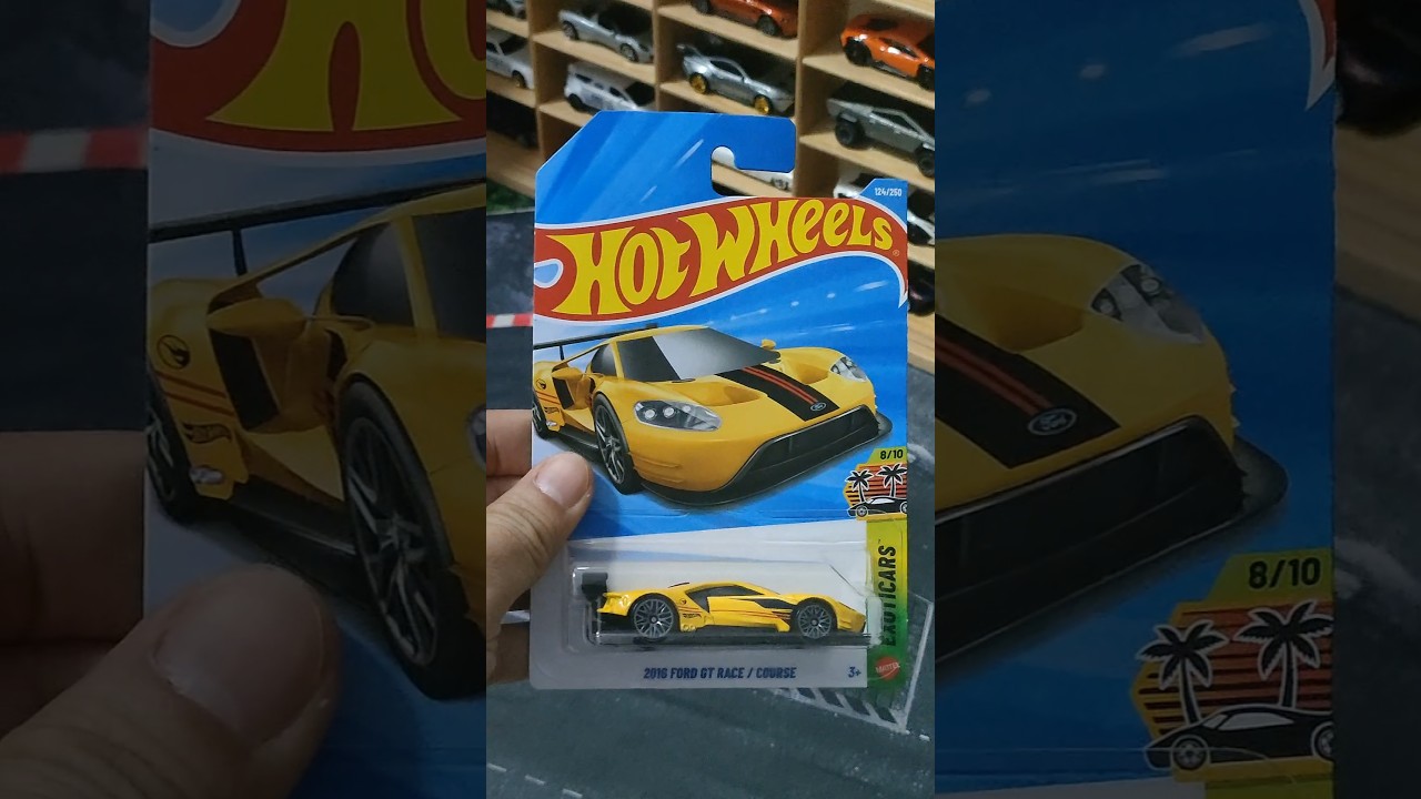 2026 CASE F RTH HOT WHEELS 2016 Ford GT Race YELLOW TREASURE HUNT