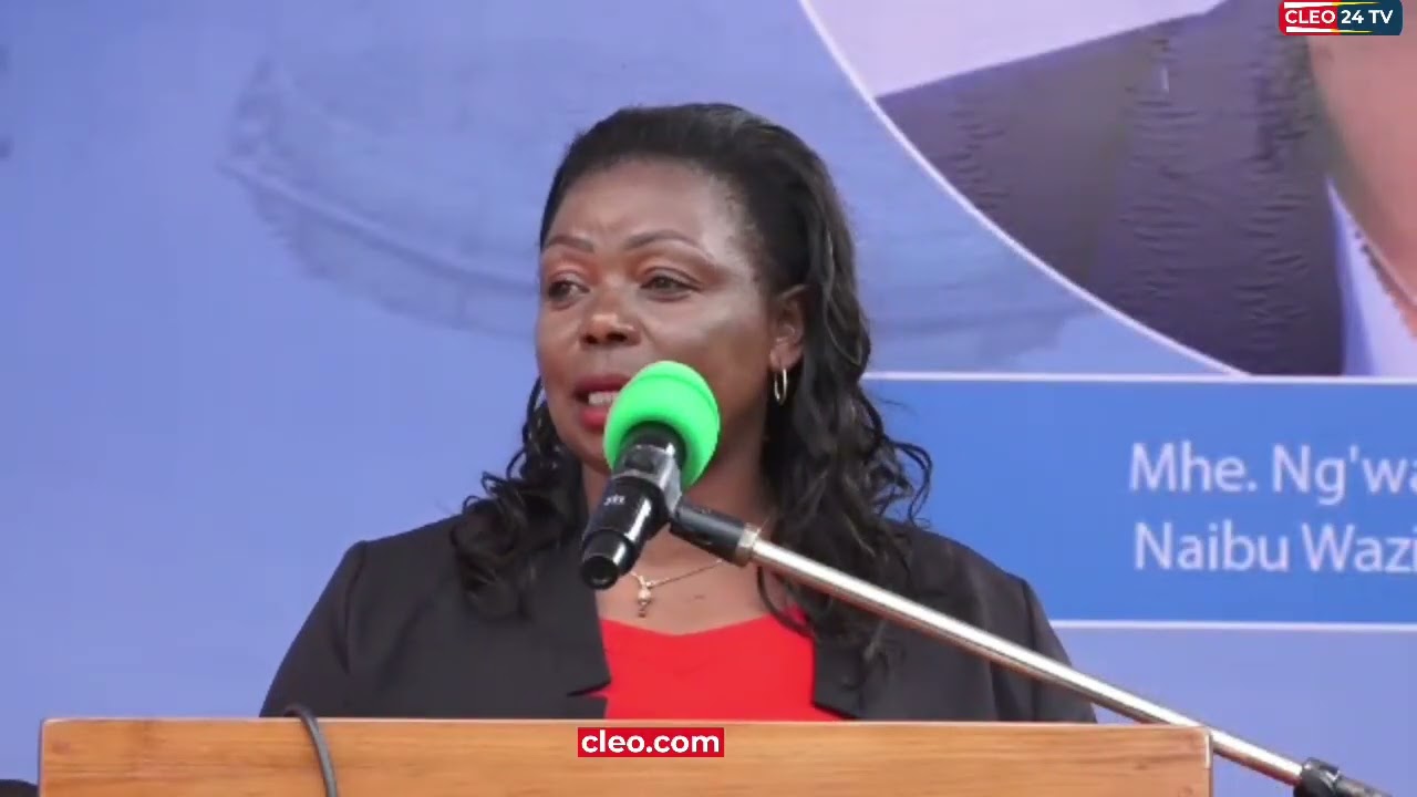 MBUNGE GHATI ASISITIZA VIJANA KUFANYA KAZI KWA NGUVU ZOTE ILI KUKUZA UCHUMI.