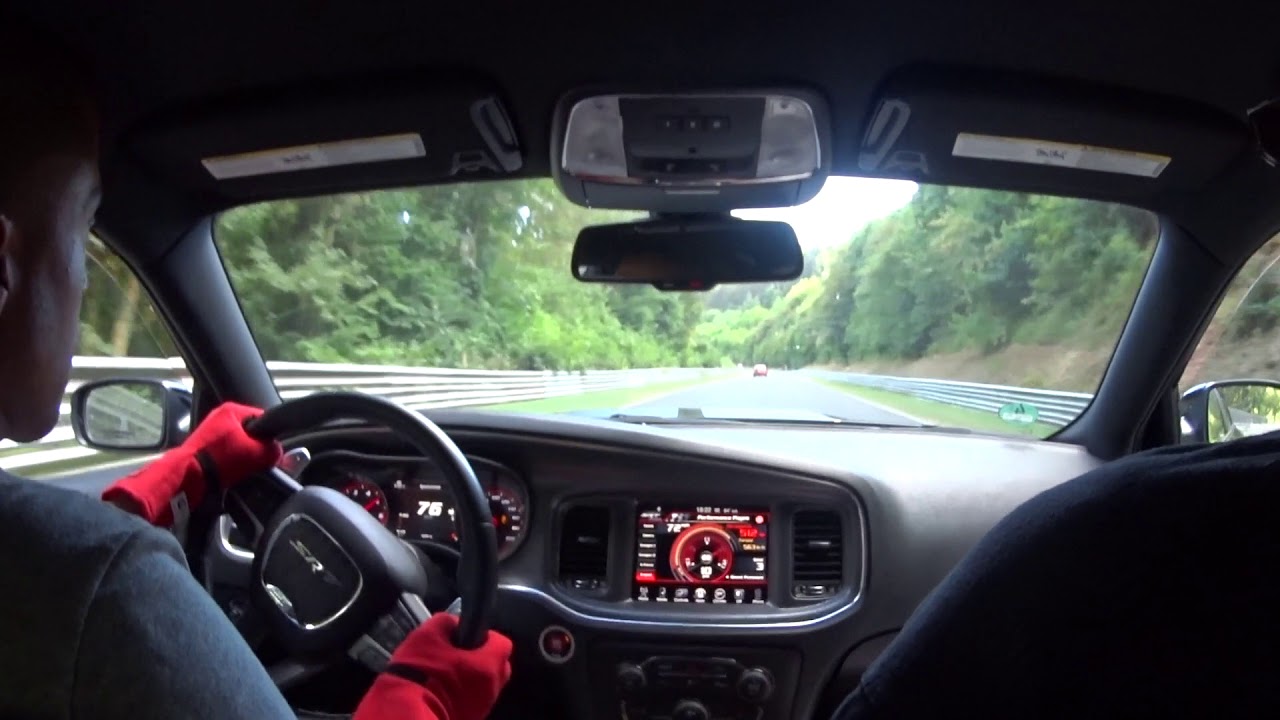 Charger Hellcat vs Mustang GT on the Nurburgring!