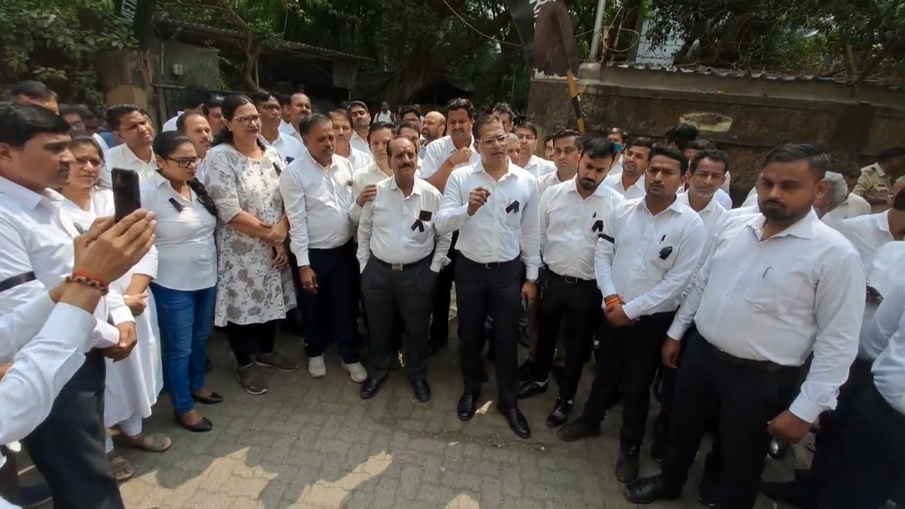 Andheri Court All Advocate Brothers