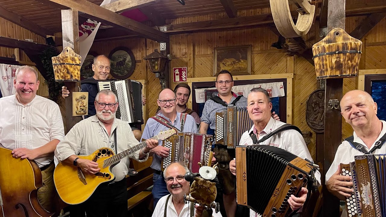 Musikschule Wettenberg-Harmonikaschule: Wirtshausmusikanten spielen auf!