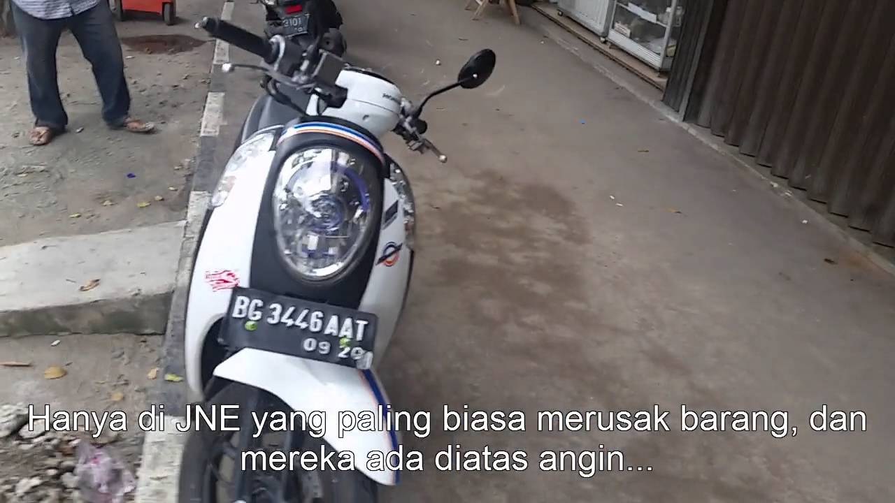 Tiki JNE sudah pasti kaya raya, saya ga dapet uang...barang saya hancur...