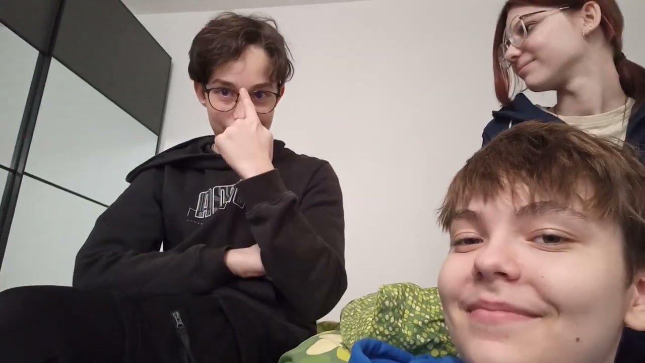 VLOG 25 -  23.2. (doučko, čas s kamarády)