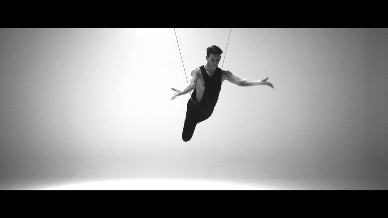 MINISTARKE - GRAM EMOCIJA (OFFICIAL VIDEO 2015)