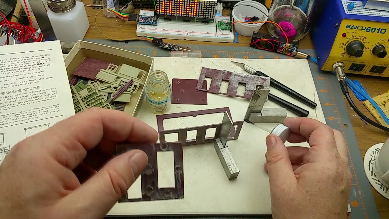 kit build - HO scale brick building