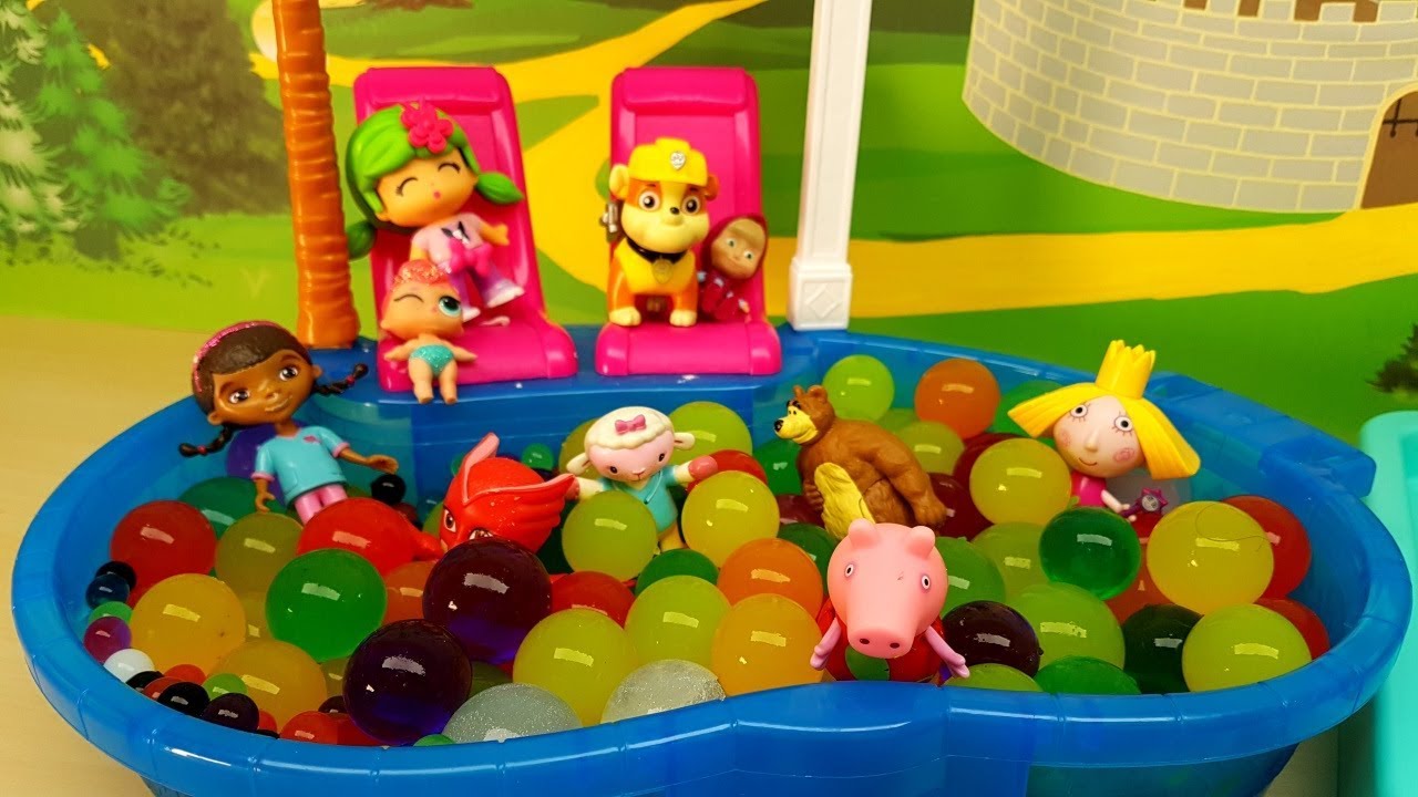 PARTY POOL CON I PJ MASKS I SUPER PIGIAMINI - Masha , Peppa  con sabbia magica , giochi in piscina