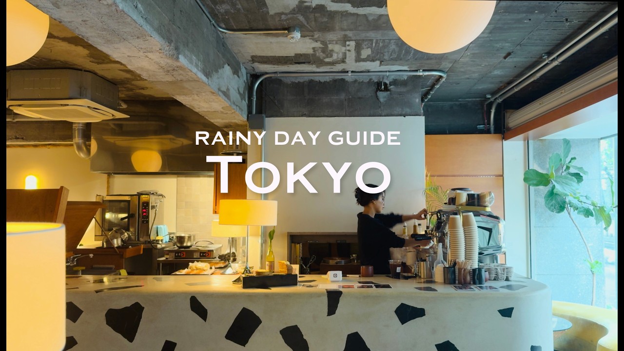 Tokyo in the Rain ☔️ | Murakami Library, Art Aquarium & Cozy Cafes | JAPAN vlog