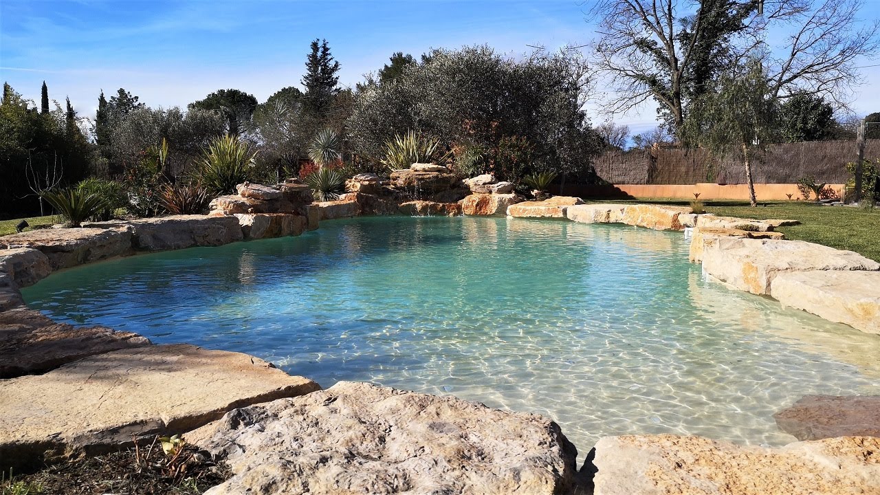 Les couleurs d'eau de piscines