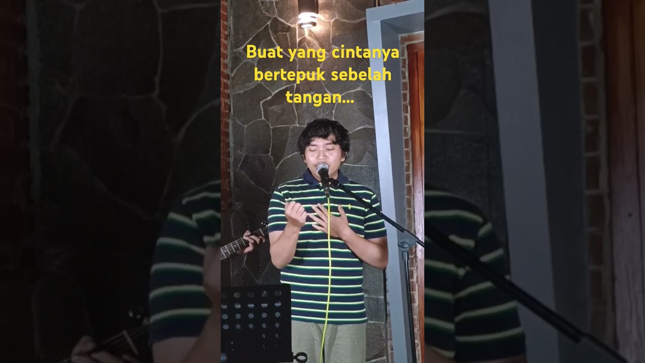 #pupus #cover #musikakustikcover #coversong #akustikmusic #akustikmusik #acousticcover
