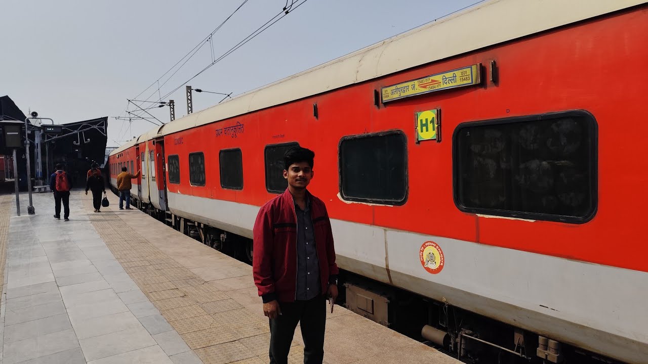 Indian Railway Kanpur Central 