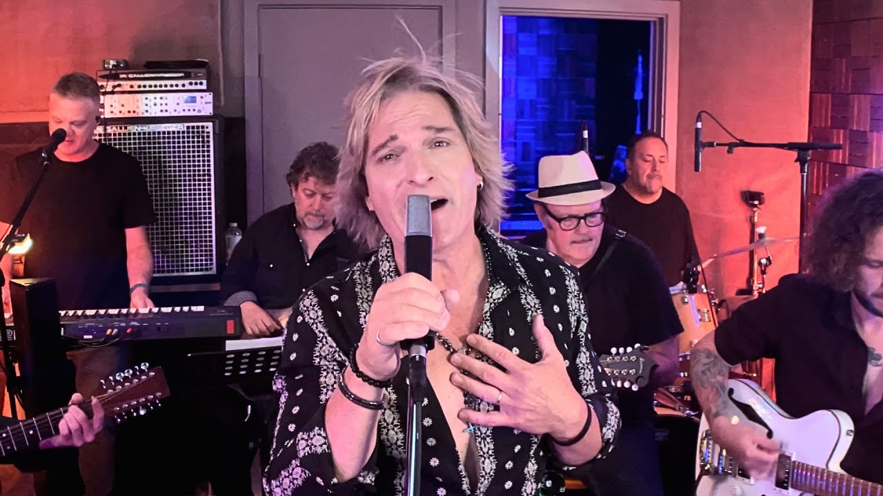 Maggie May | Live Band performance (Rod Stewart) | Sing It Live