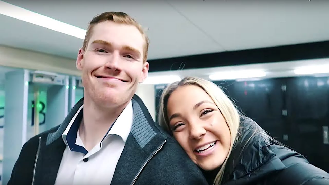 SURPRISING MAX FOR HIS AHL HOCKEY DEBUT IN NORTH CAROLINA!! | Vlogmas Day 21