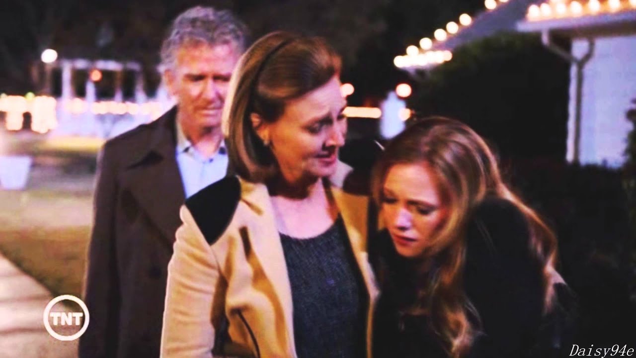 Ann & Emma [Dallas] - Slipping Through My Fingers