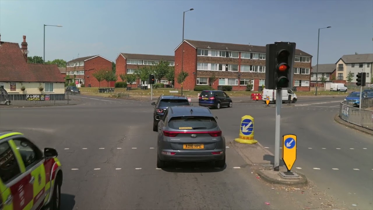 Mastering the Right Turn at Tile Cross White Hart Traffic Lights - C+E Test Route