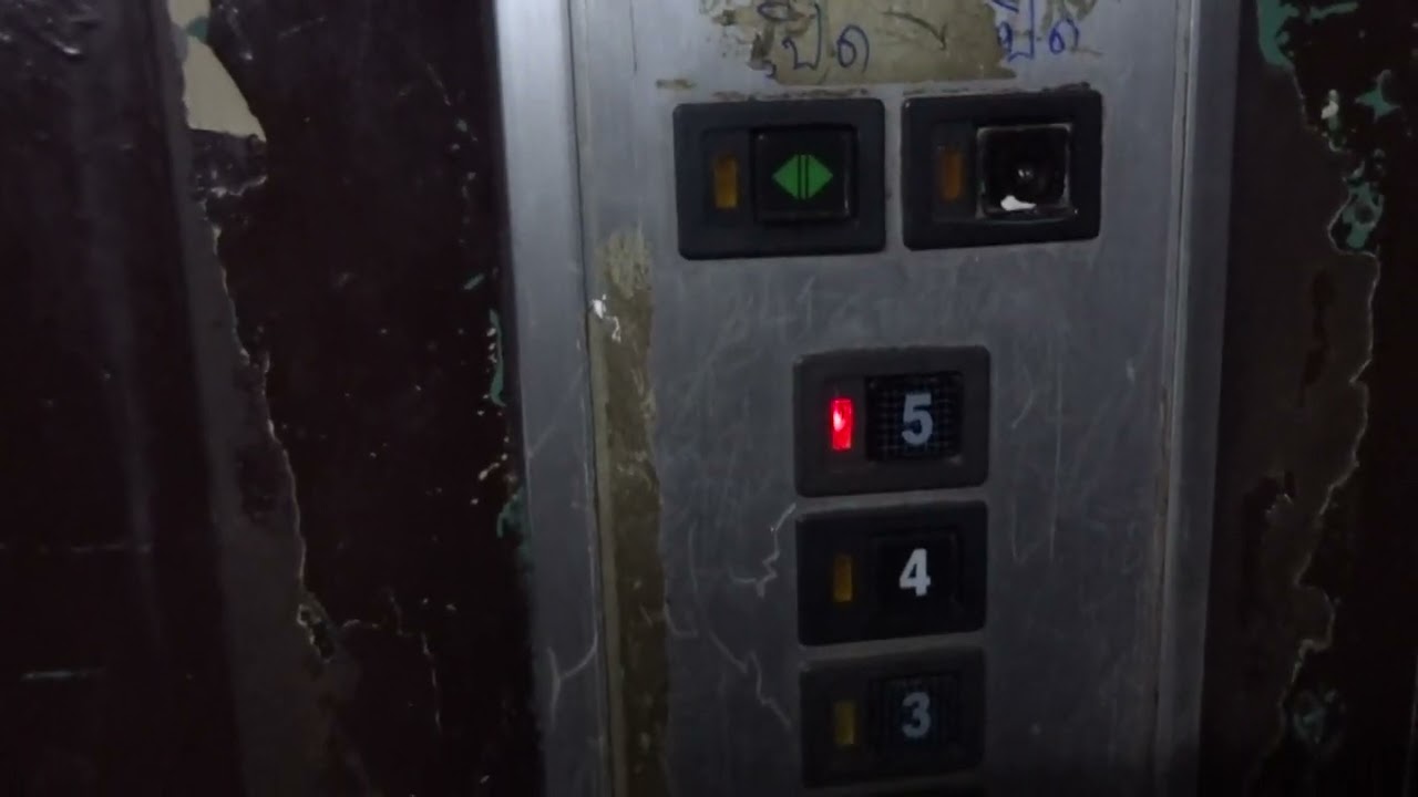 HITACHI FREIGHT [LIFT] BED ELEVATOR STANDARD 98 AT ZEER RANGSIT KRUNG THEP : PATHUM THANI THAILAND